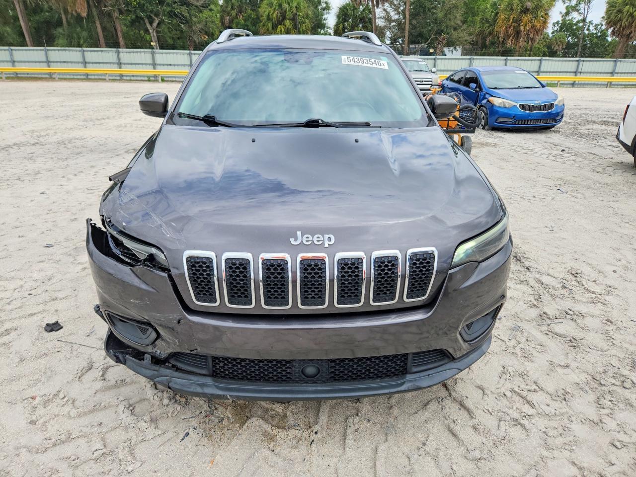 2021 Jeep Cherokee Latitude Plus - Image 5