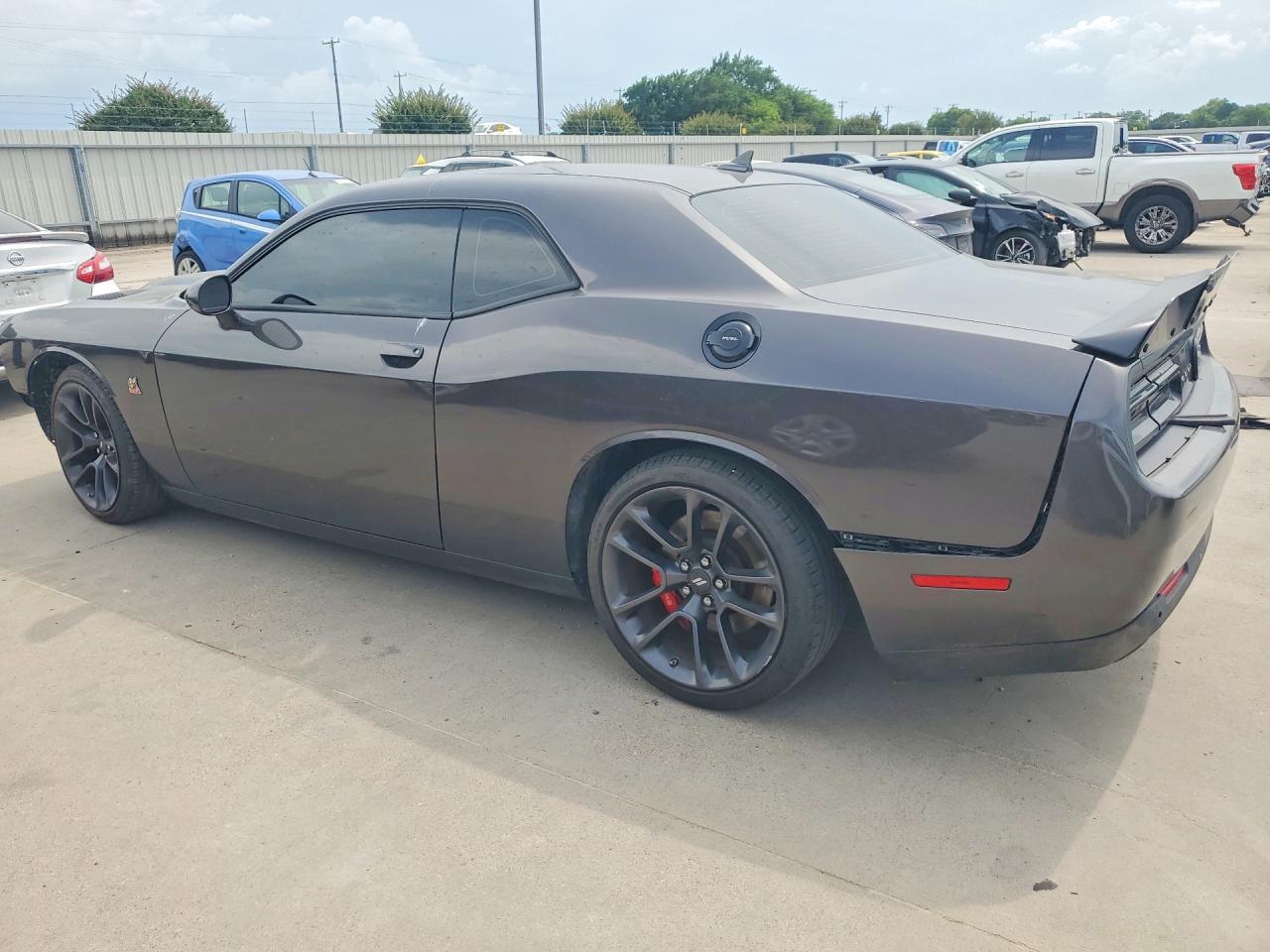 2021 Dodge Challenger R - Image 2