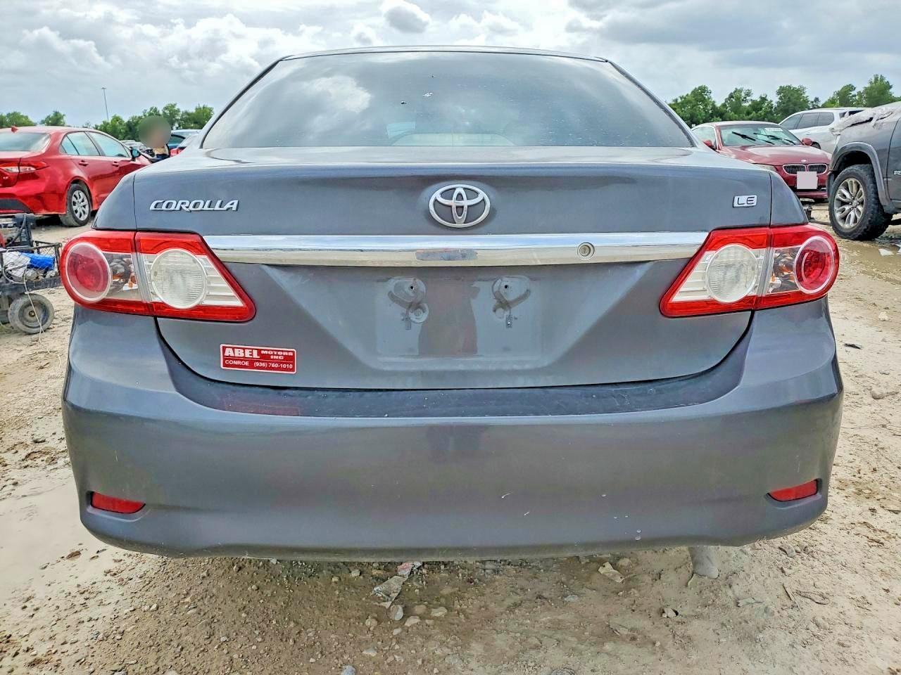 2012 Toyota Corolla L - Фото 6