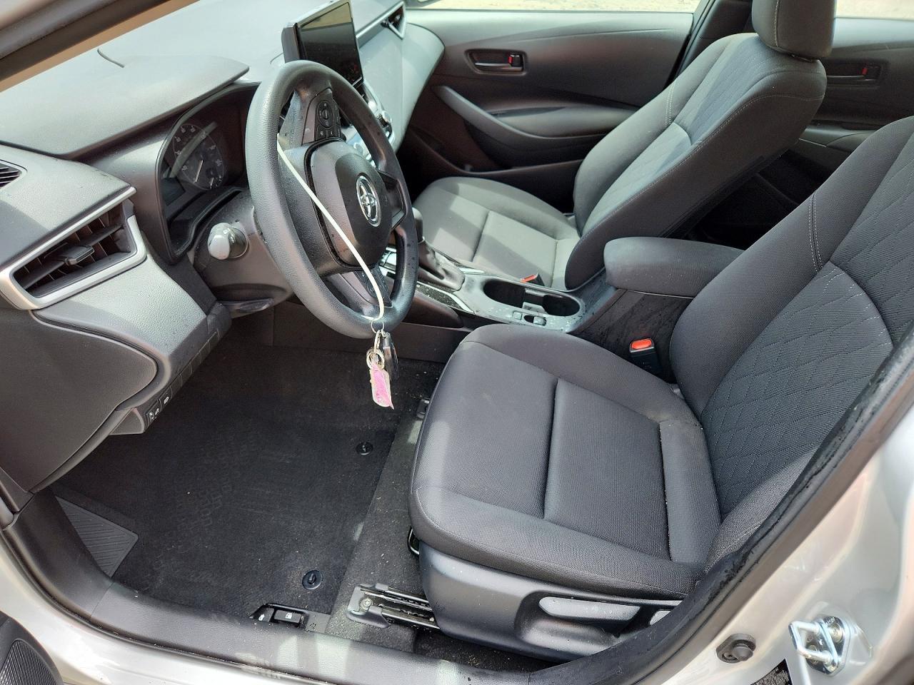 2025 Toyota Corolla Le - Фото 7
