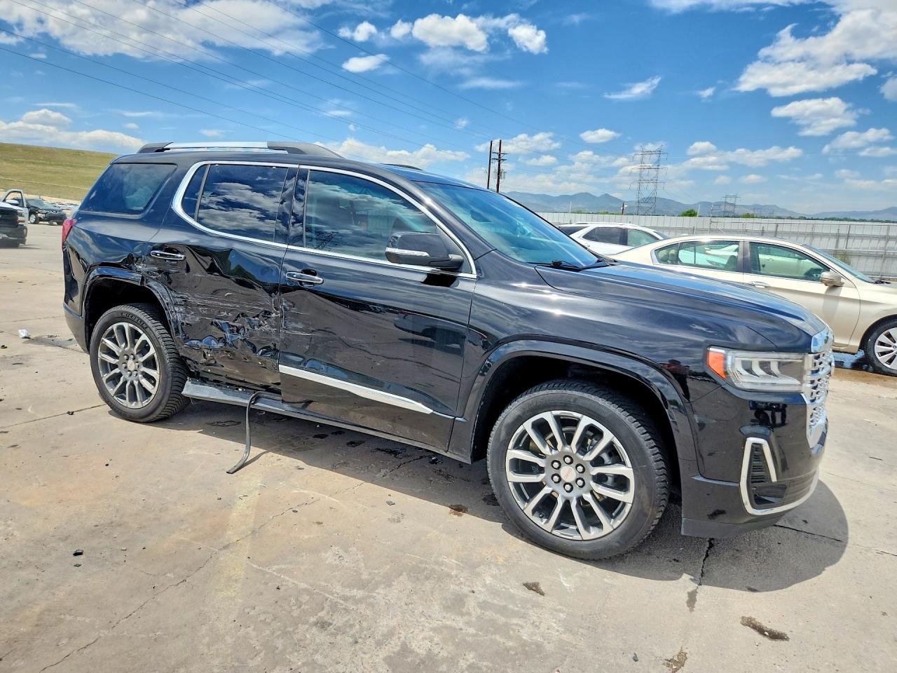 2022 GMC Acadia Denali - Фото 4