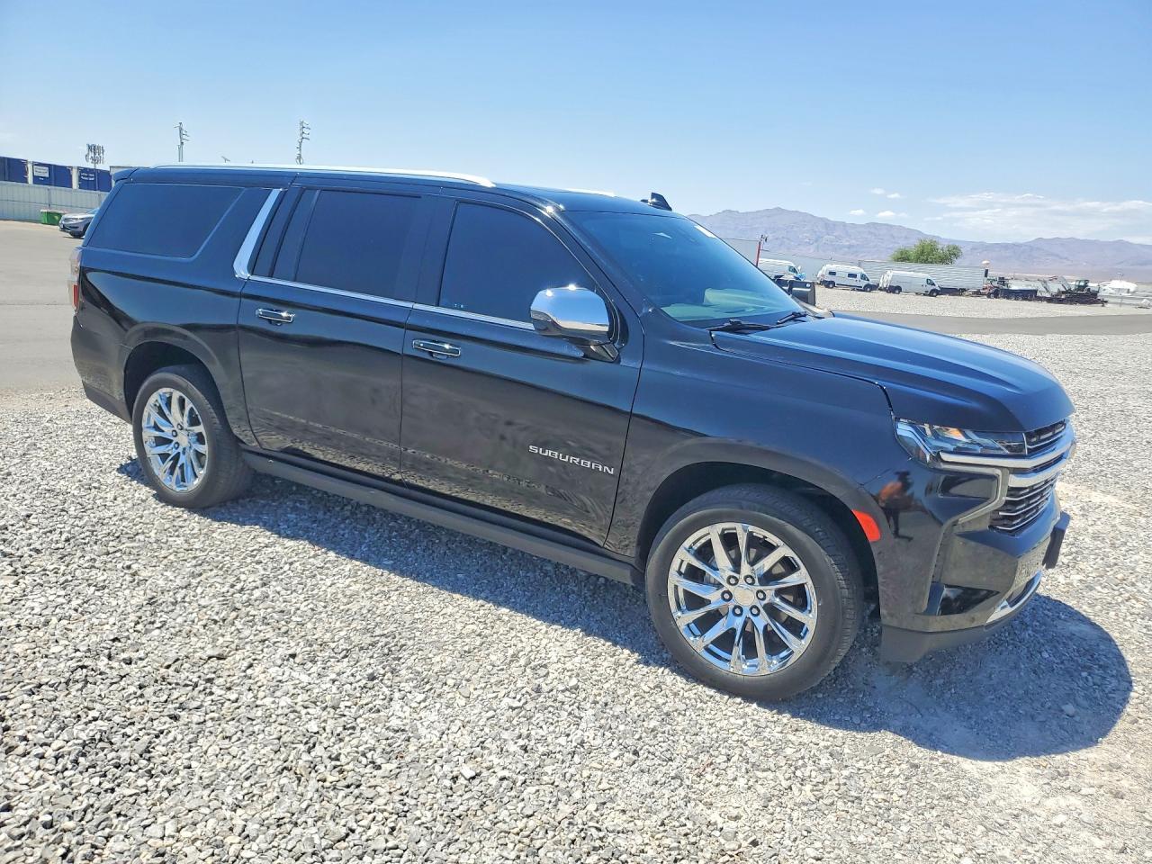 2021 Chevrolet Suburban K1500 Premier - Image 4