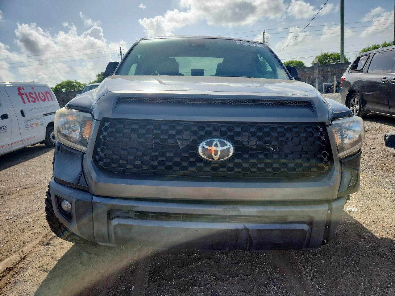 2019 Toyota Tundra Sr - Фото 5
