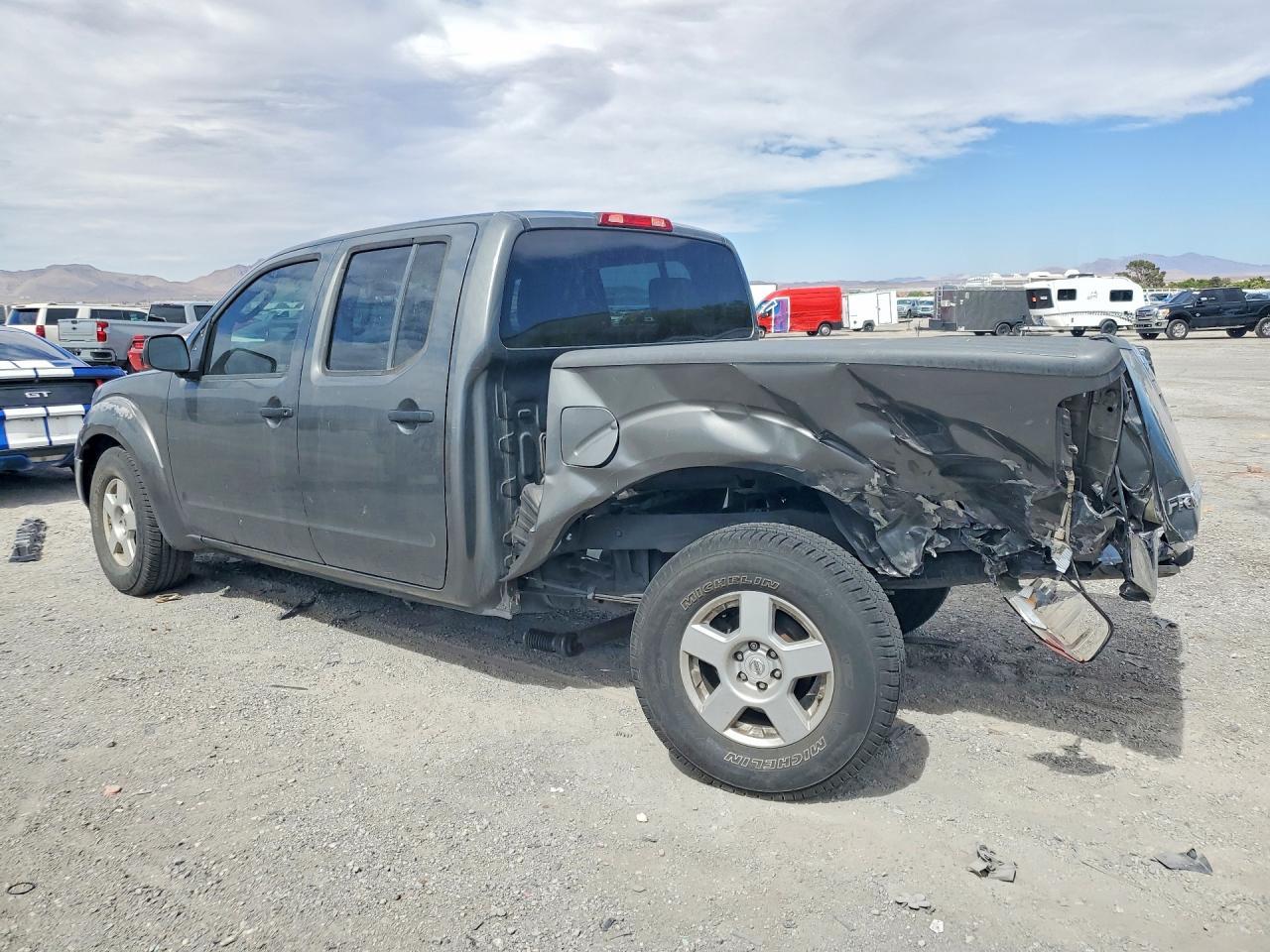 2006 Nissan Frontier Se - Image 2