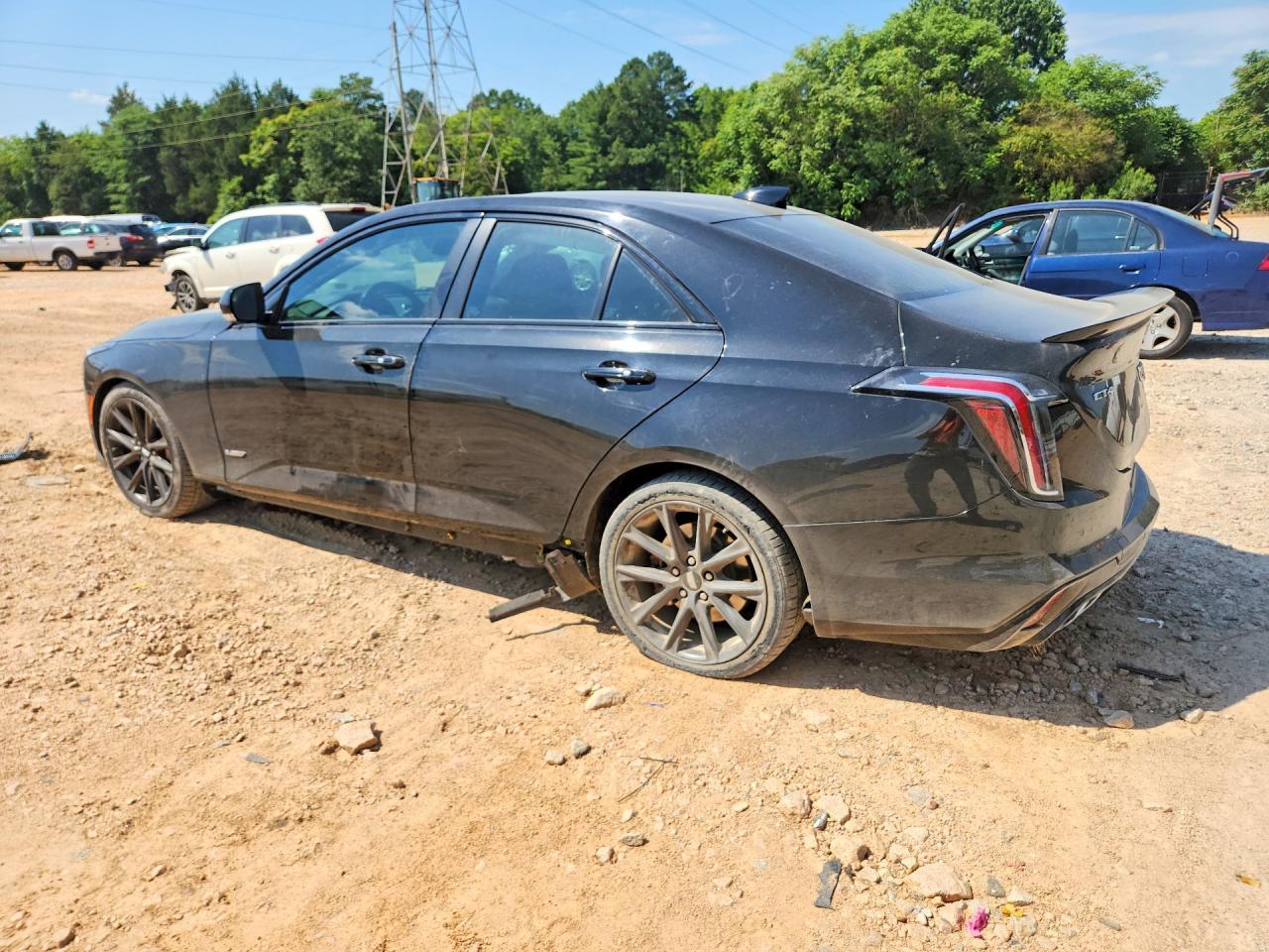 2023 Cadillac Ct4-V - Image 2