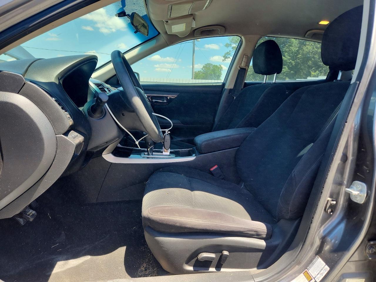 2014 Nissan Altima 2.5 S - Image 7