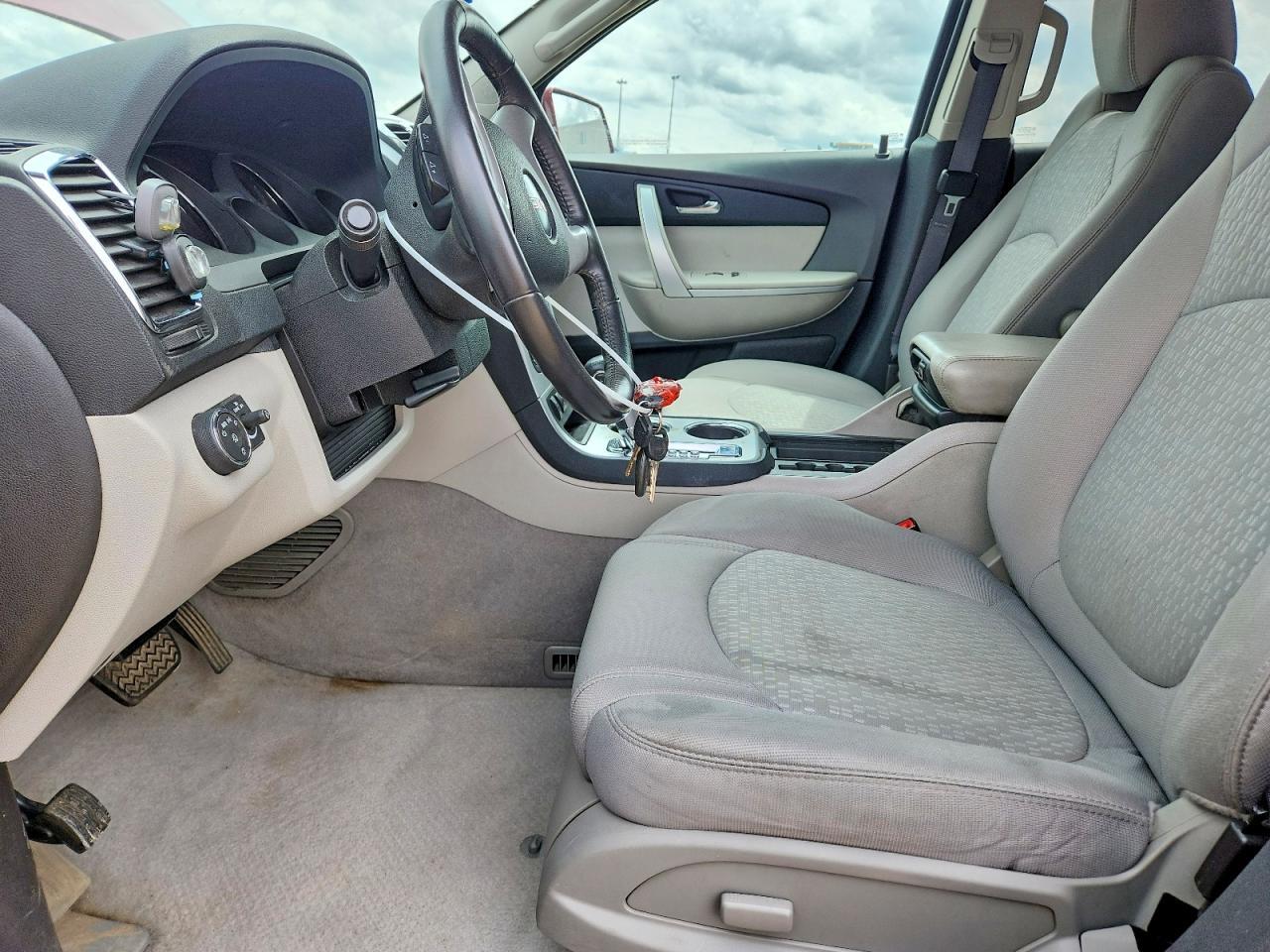 2011 GMC Acadia - Фото 7