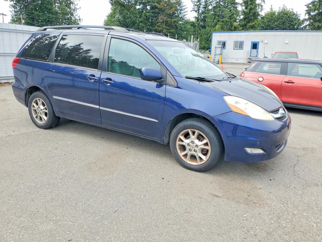 2007 Toyota Sienna Xle Limited 7-Passenger - Фото 4