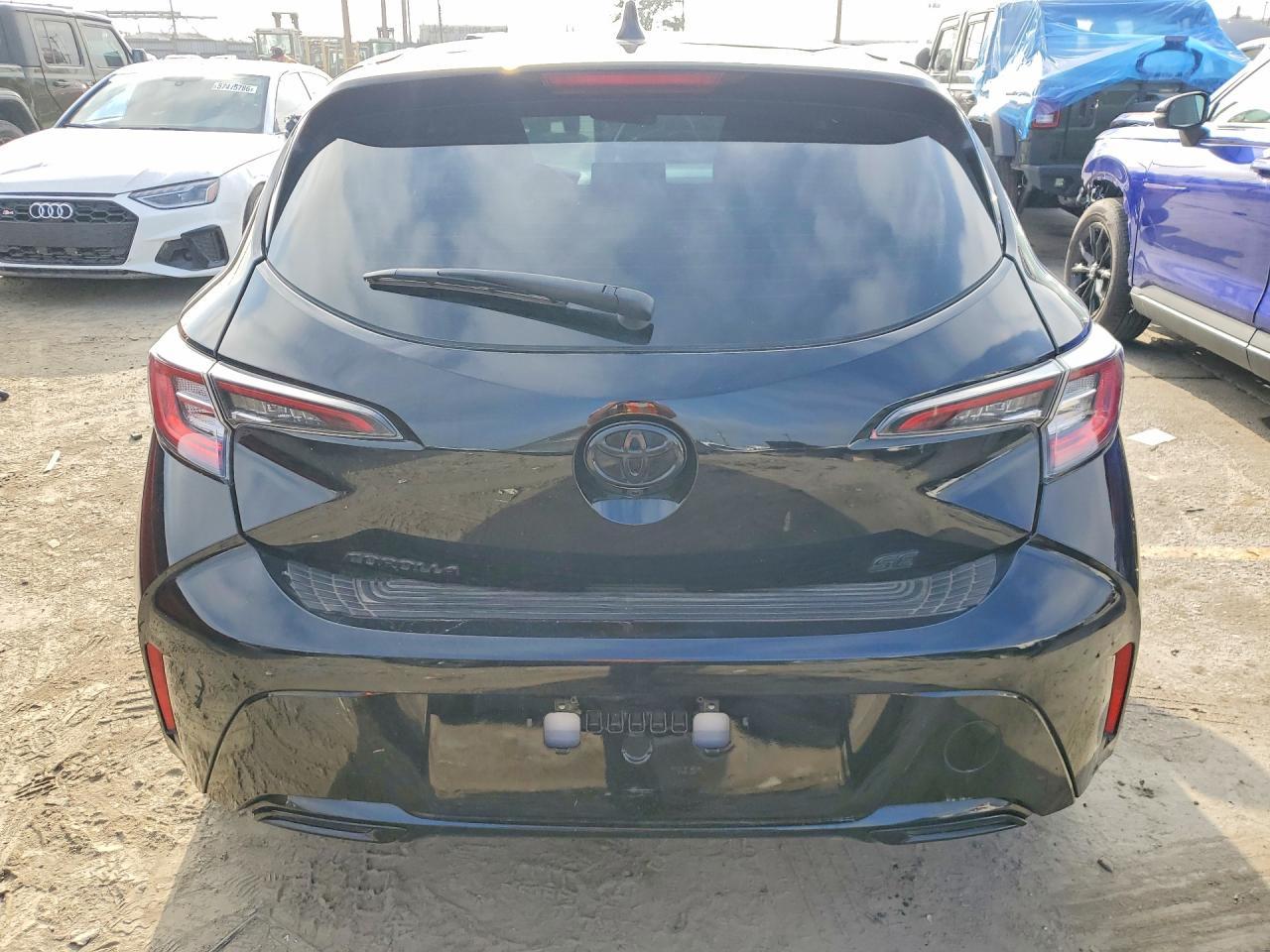 2021 Toyota Corolla Hatchback Se Nightshade Edition - Фото 6