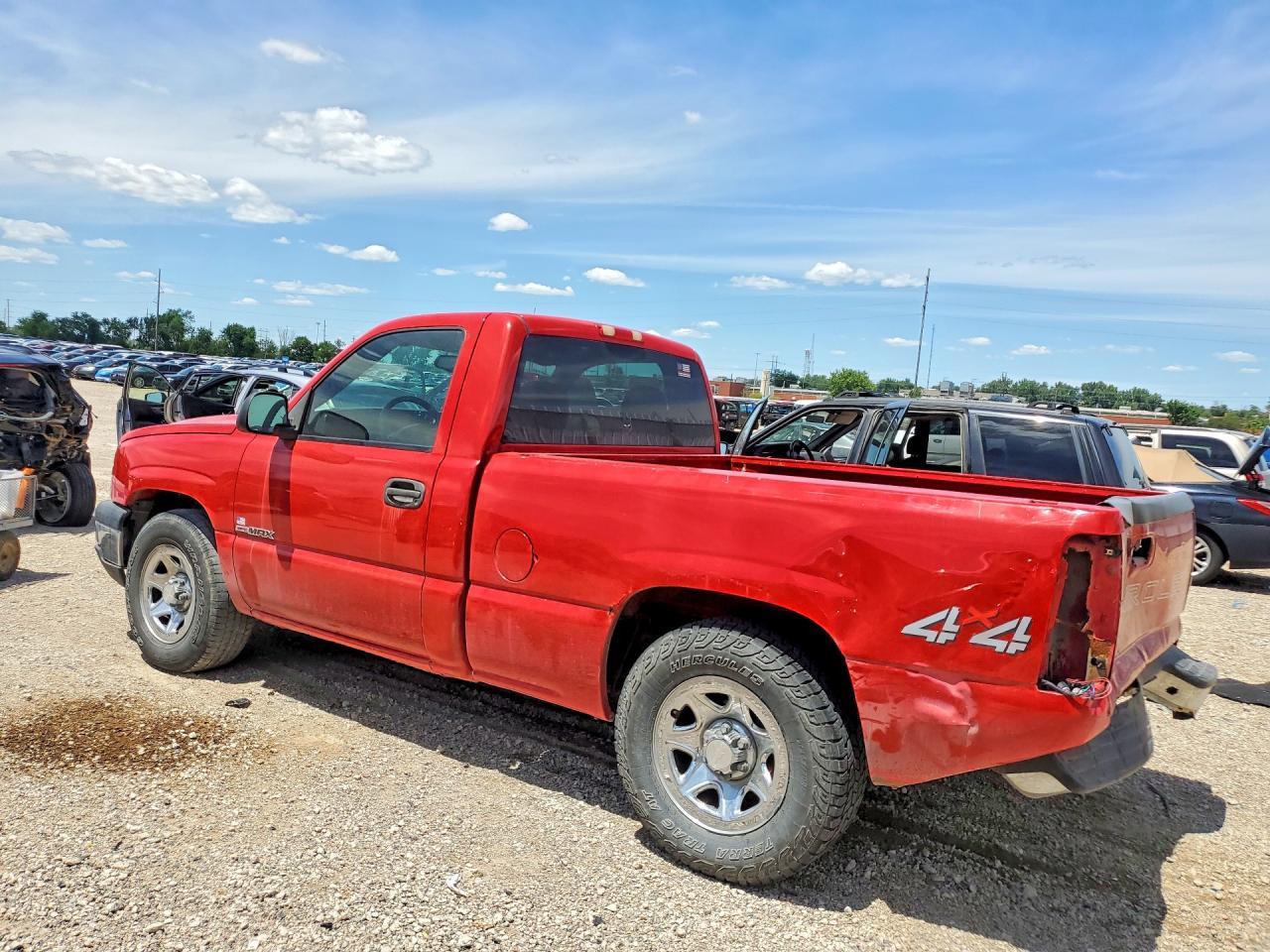 2007 Chevrolet Silverado K1500 Classic - Фото 2