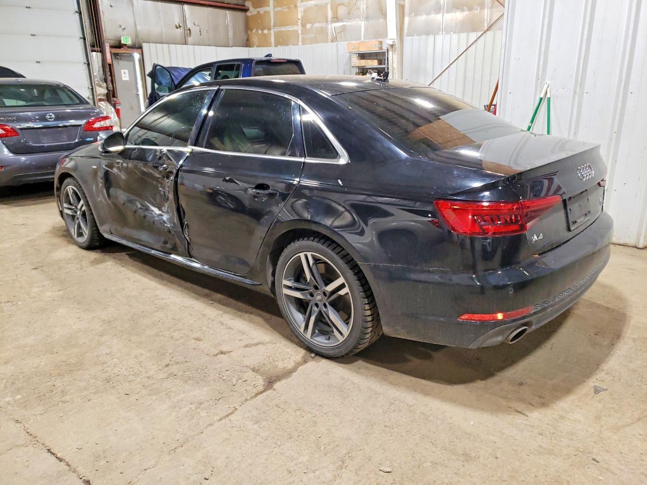 2017 Audi A4 Premium Plus - Фото 2