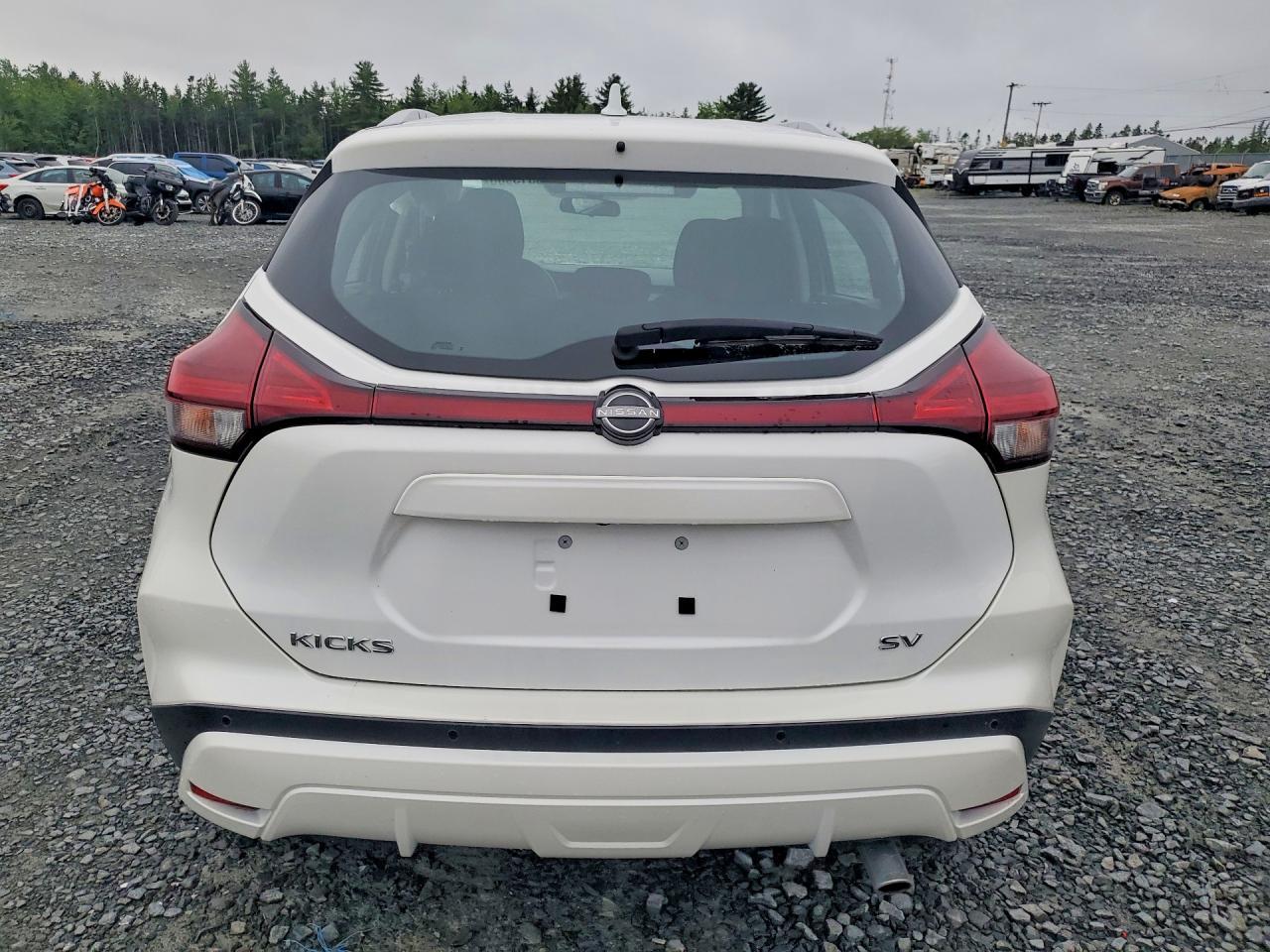 2023 Nissan Kicks Sv - Image 6