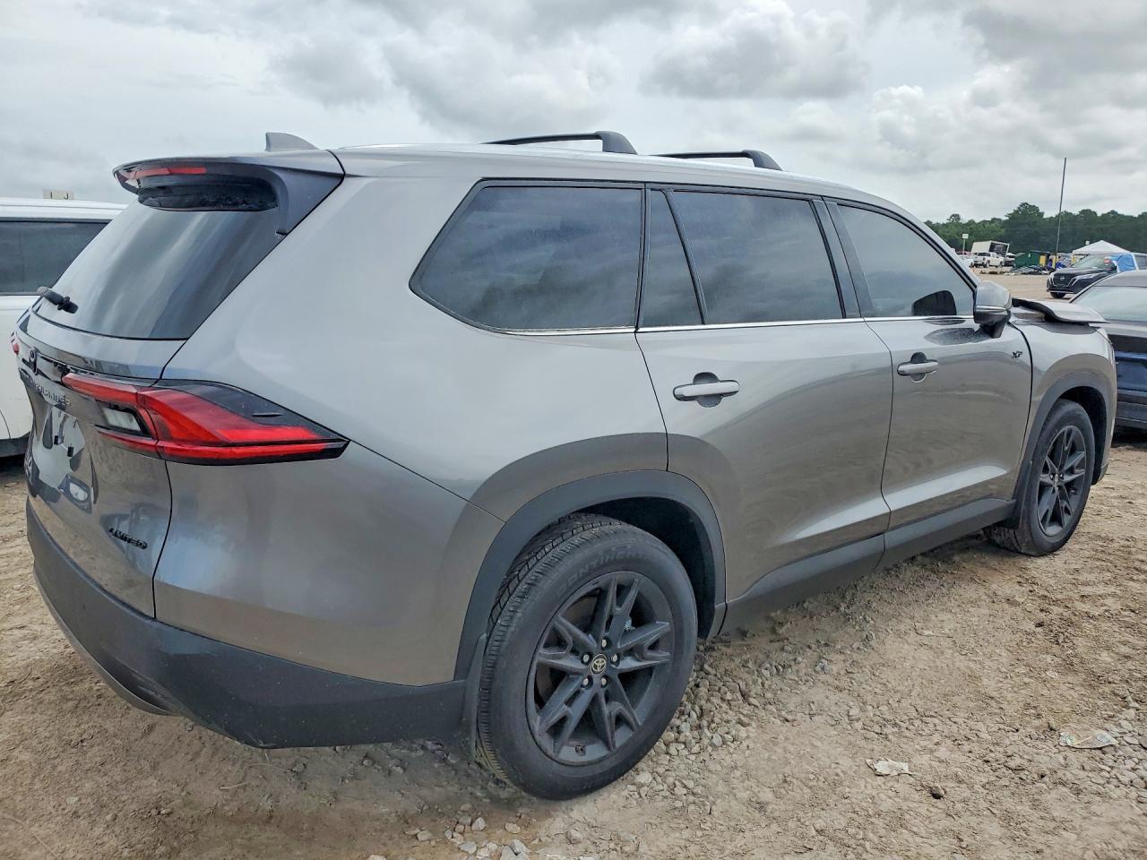 2026 Toyota Grand Highlander Le - Фото 3