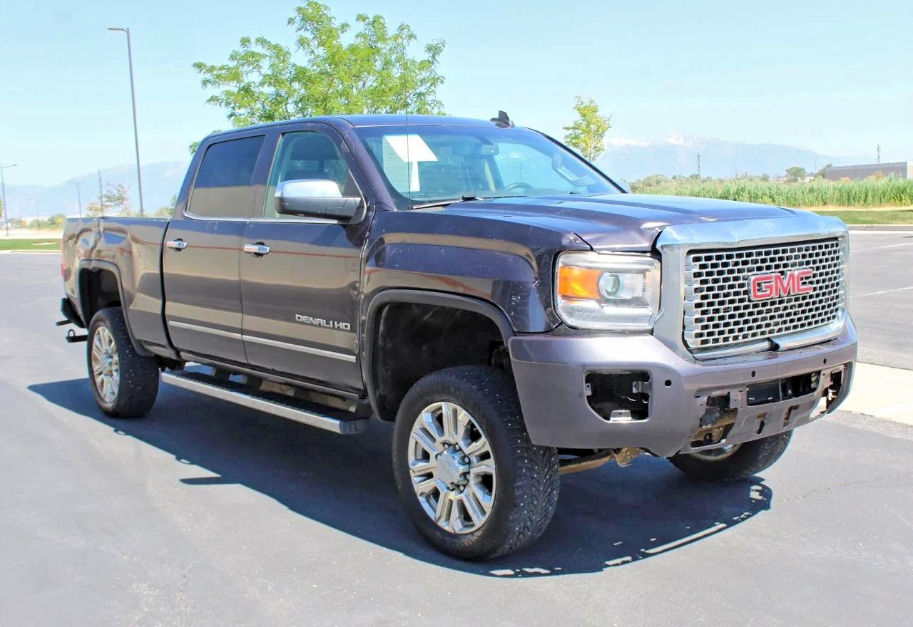 2016 GMC Sierra K2500 Denali