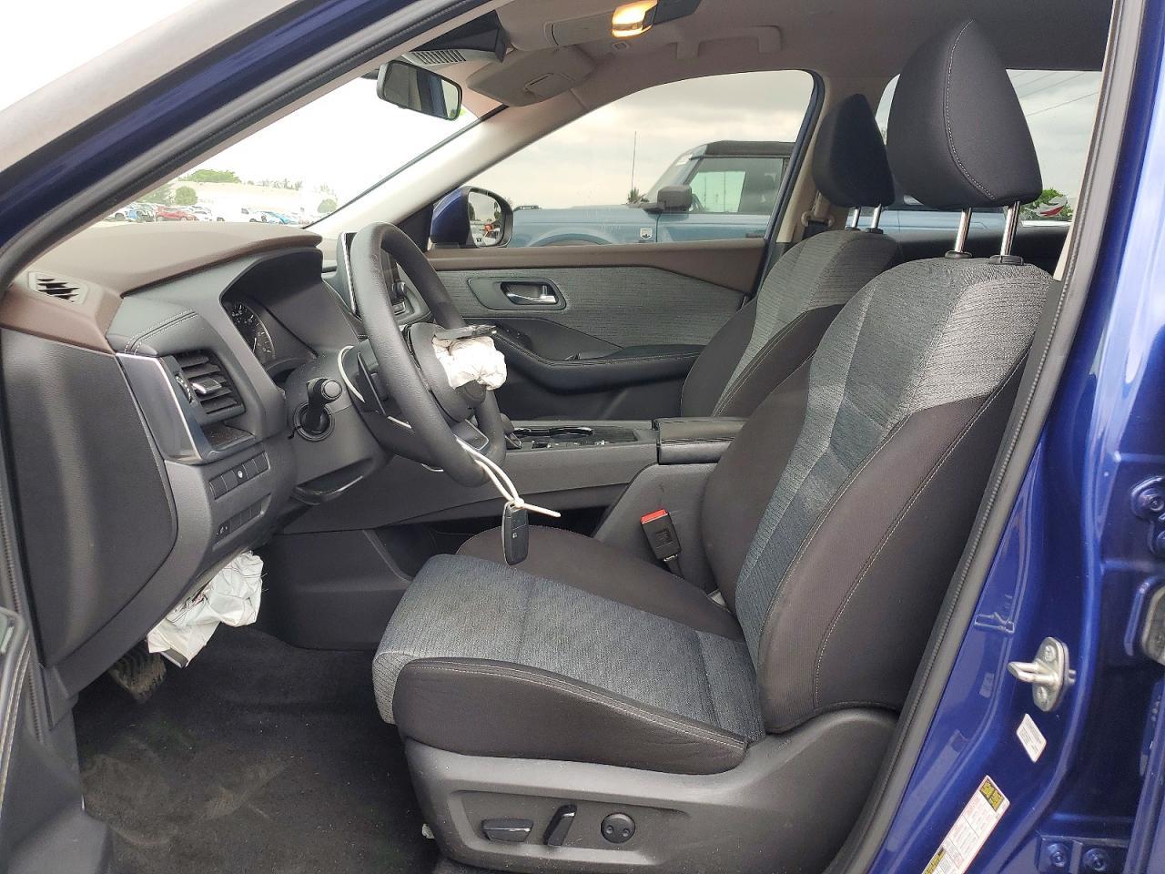 2023 Nissan Rogue Sv - Фото 7