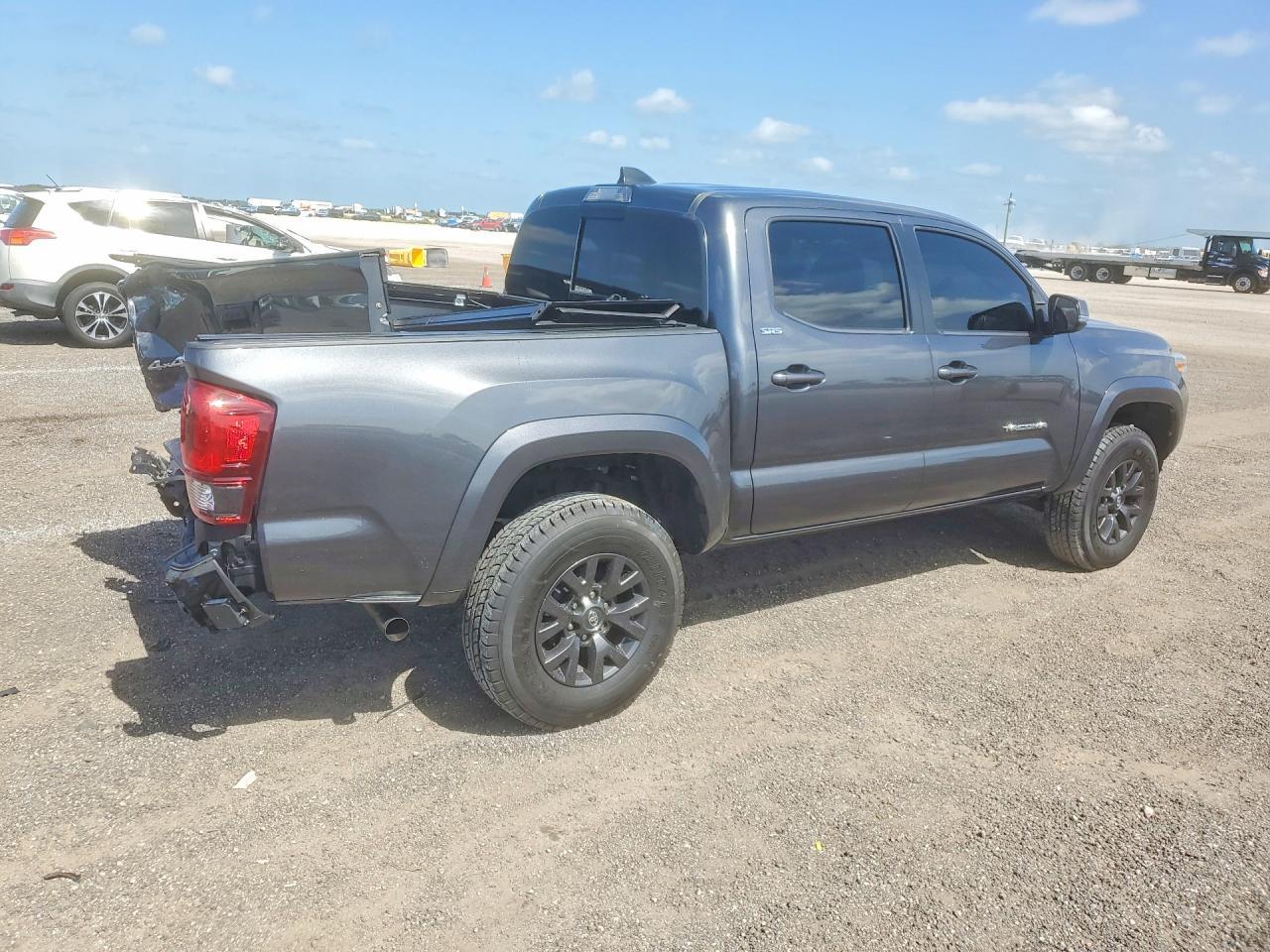 2022 Toyota Tacoma Sr5 V6 - Фото 3