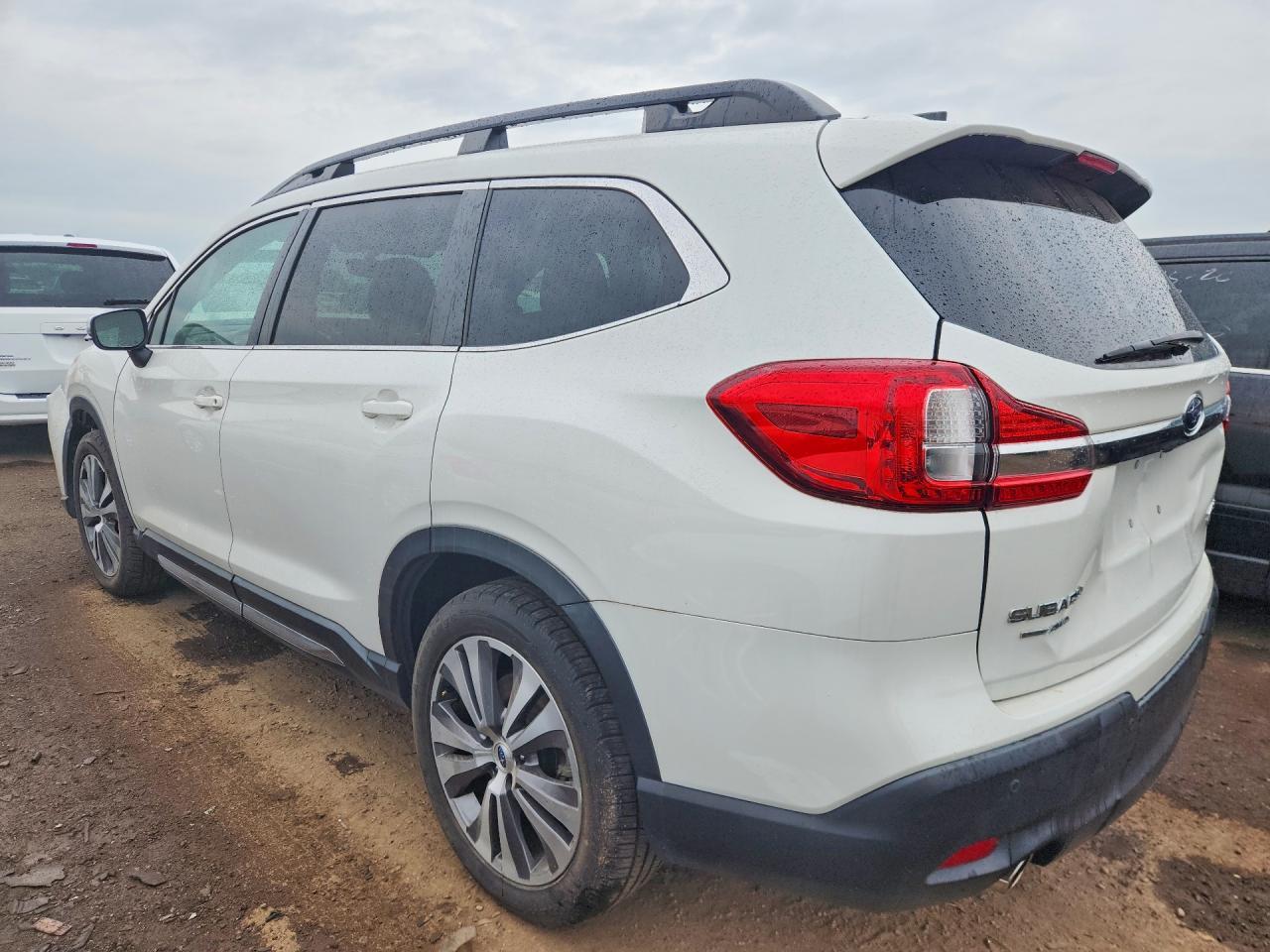 2021 Subaru Ascent Limited - Фото 2