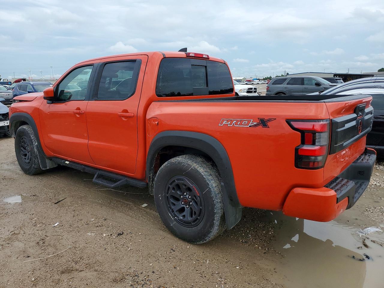 2025 Nissan Frontier Pro-X - Image 2