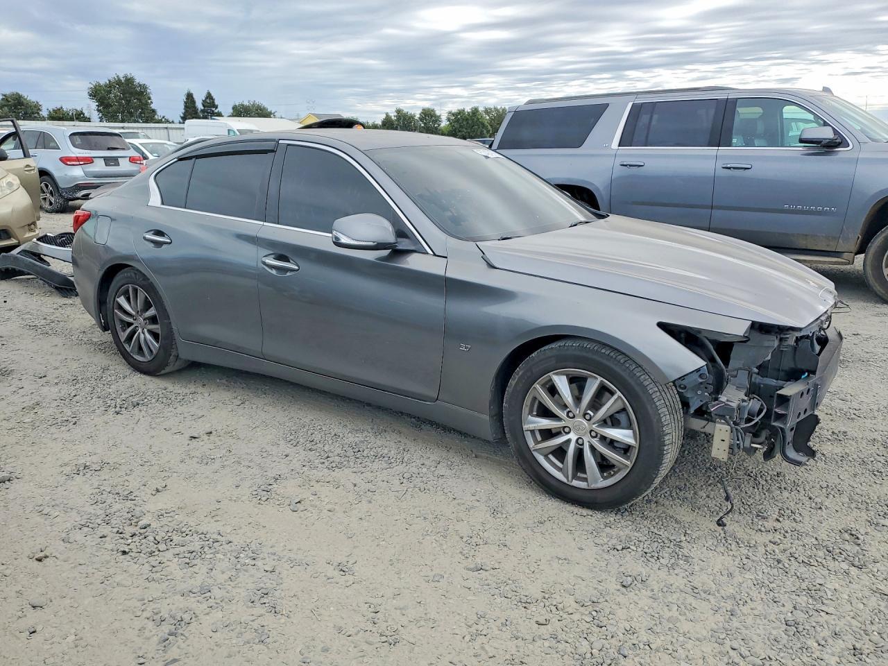 2014 Infiniti Q50 Premium - Image 4