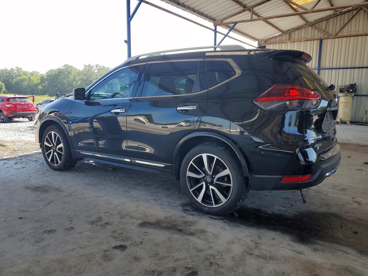 2019 Nissan Rogue Sl - Image 2