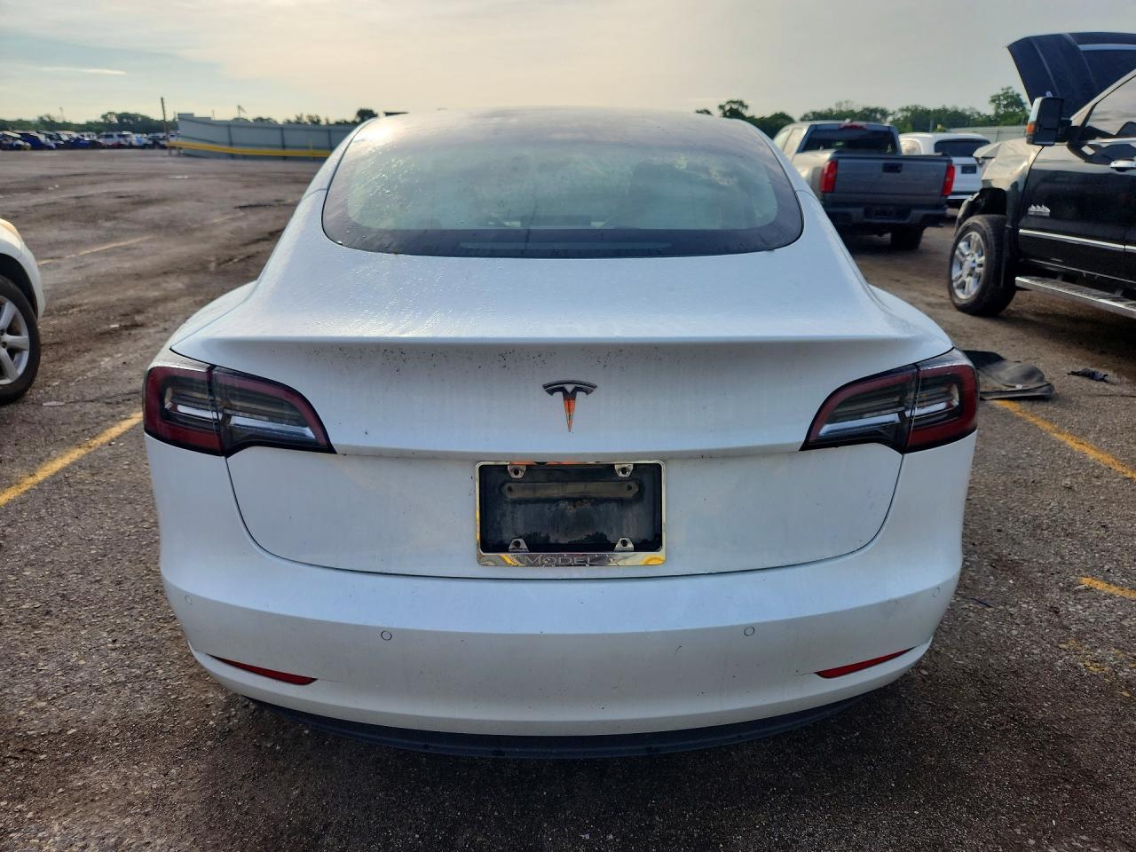 2021 Tesla Model 3 - Image 6