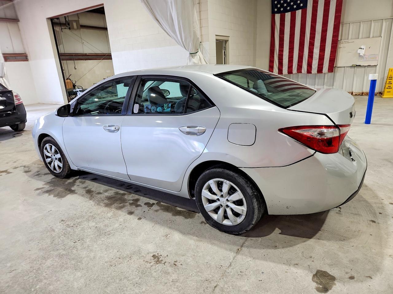 2016 Toyota Corolla Le - Image 2
