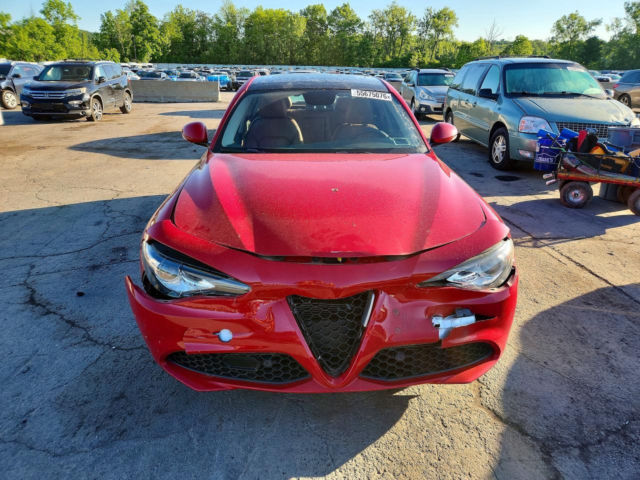 2019 Alfa Romeo Giulia - Фото 5