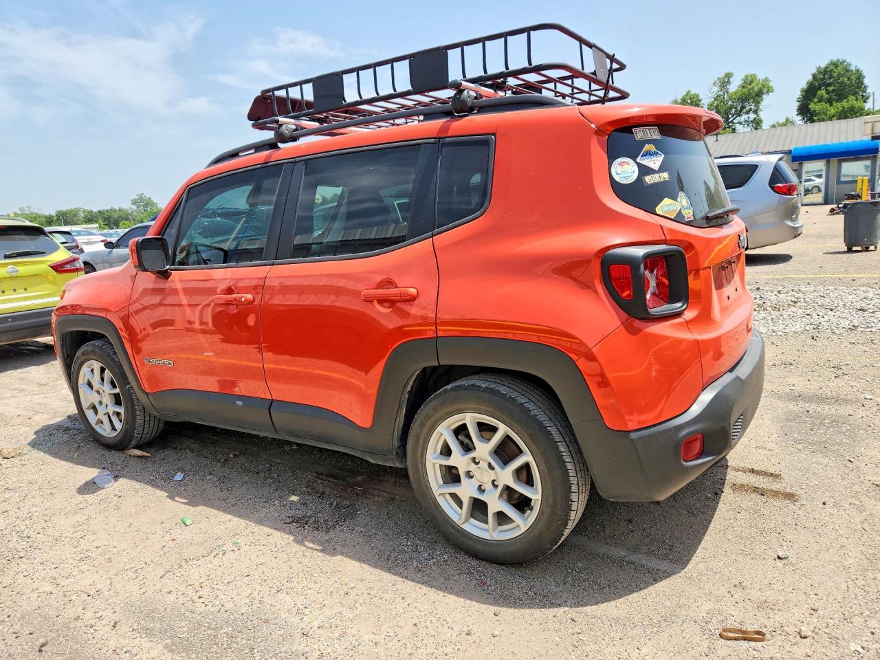 2020 Jeep Renegade Latitude - Фото 2