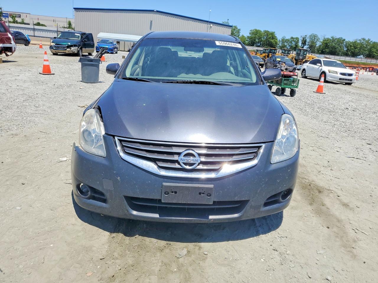 2010 Nissan Altima 2.5 - Фото 5