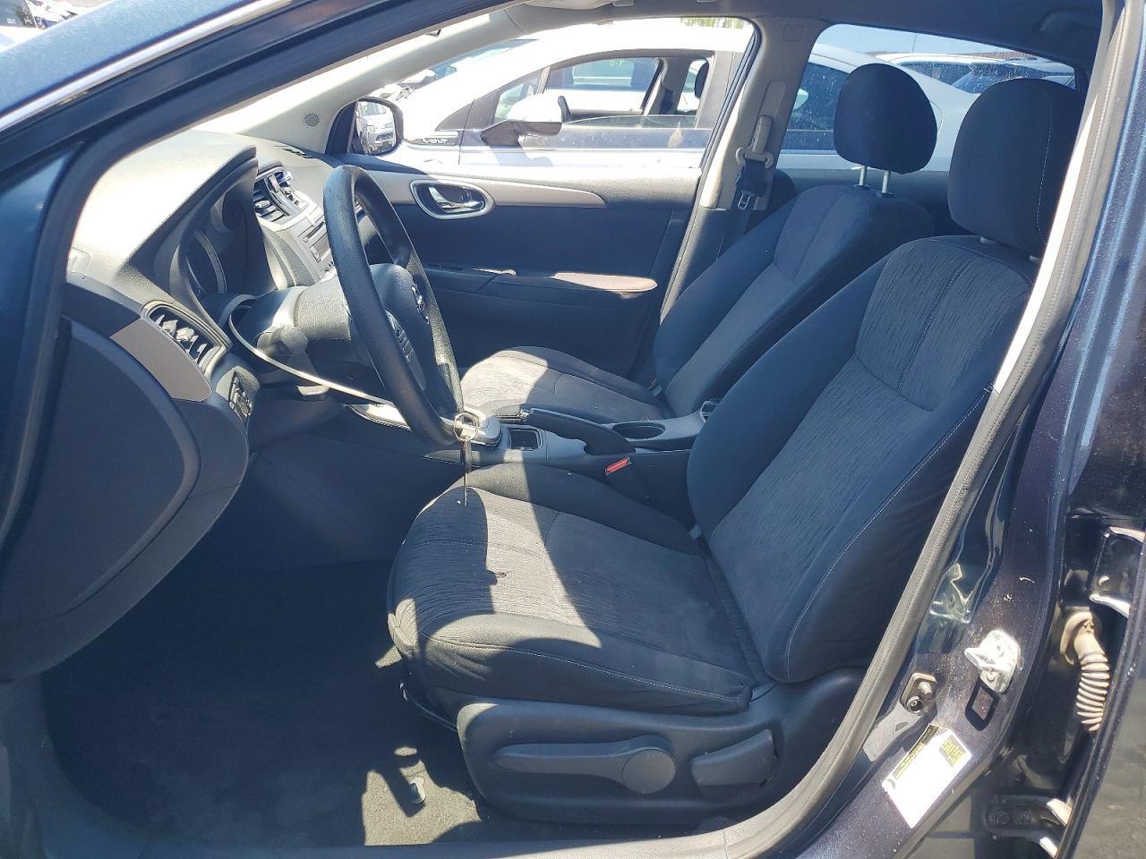 2014 Nissan Sentra - Image 7