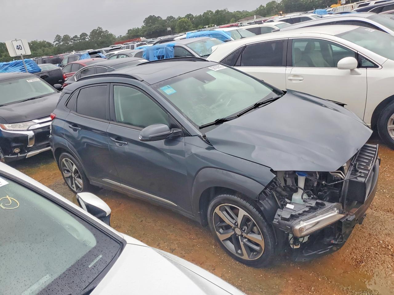 2019 Hyundai Kona Limited - Image 4