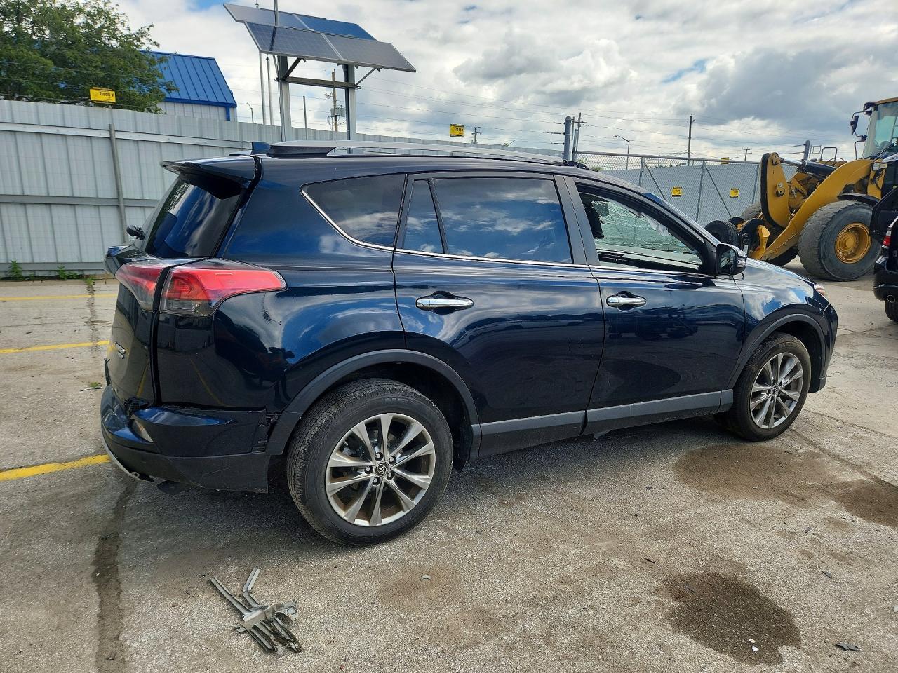 2018 Toyota Rav4 Limited - Фото 3