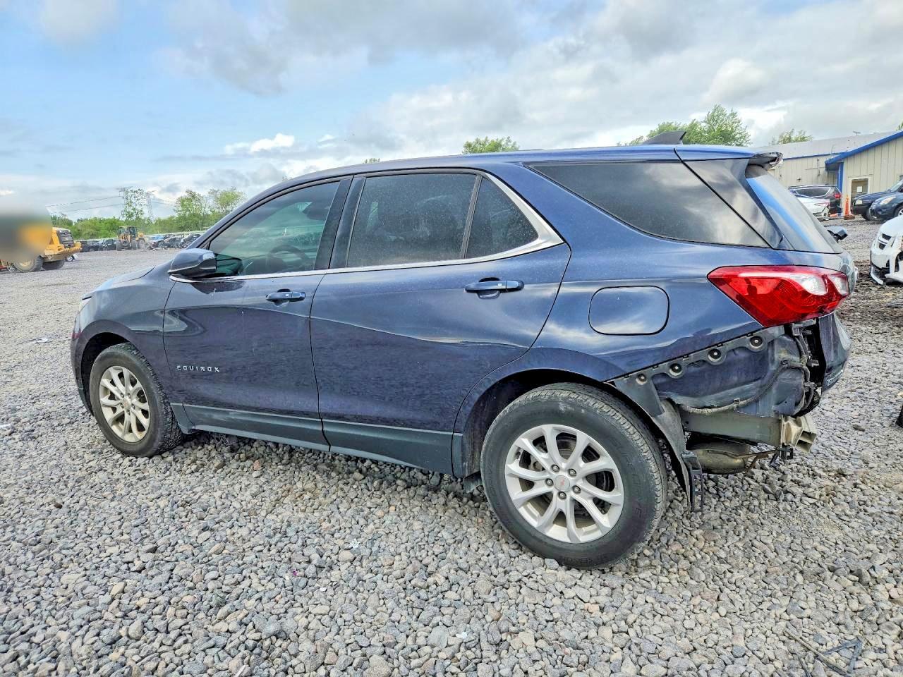 2018 Chevrolet Equinox Lt - Фото 2