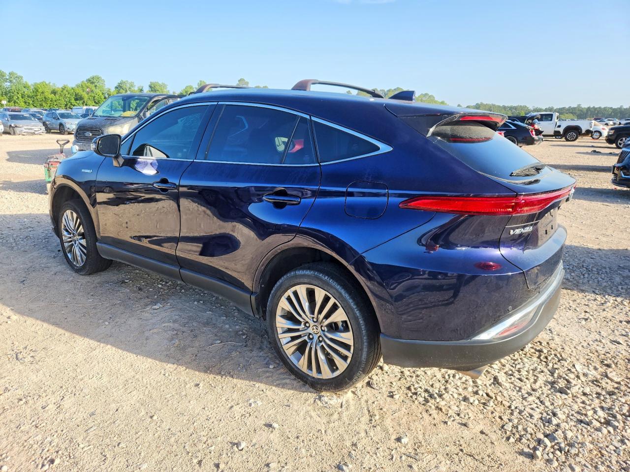 2021 Toyota Venza Xle - Фото 2