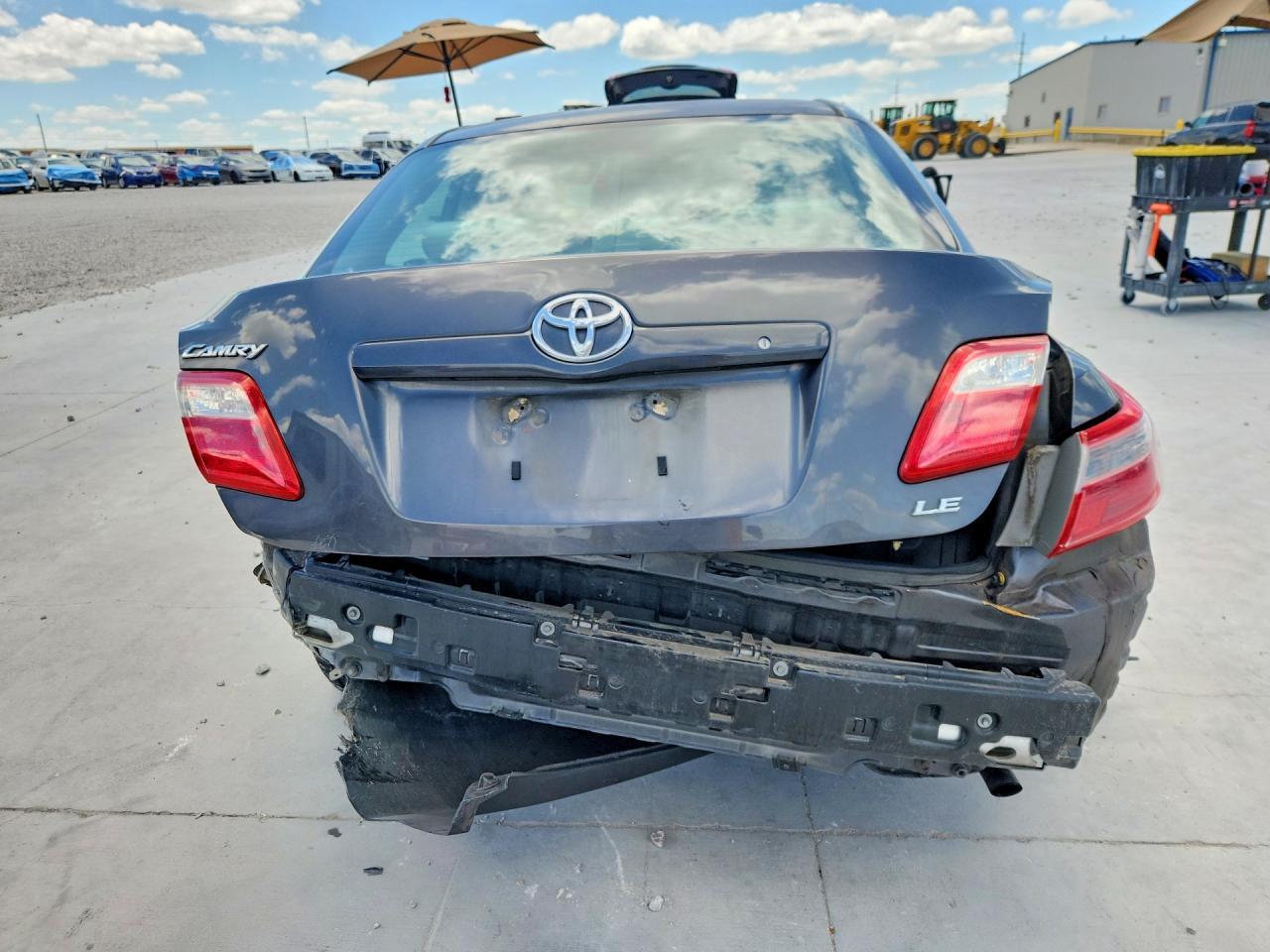 2008 Toyota Camry Le - Image 6