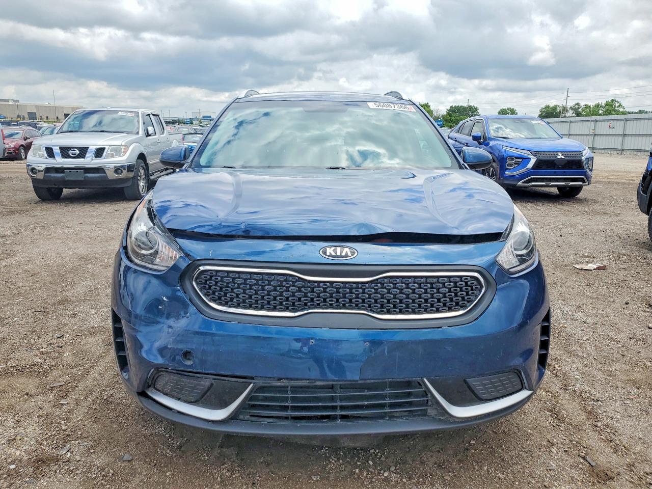 2017 Kia Niro Lx - Фото 5