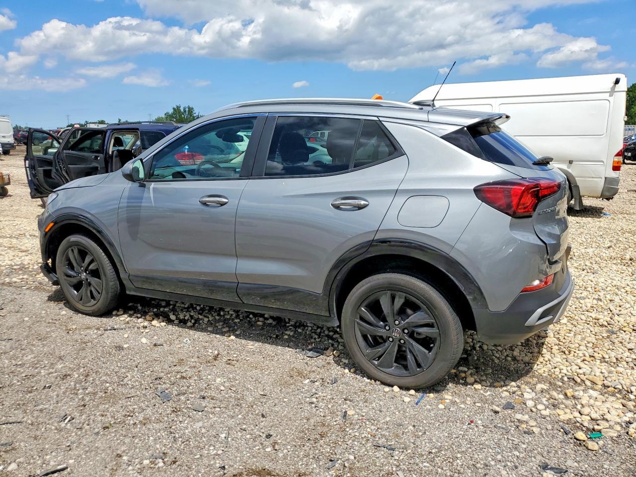 2024 Buick Encore Gx Sport Touring - Фото 2