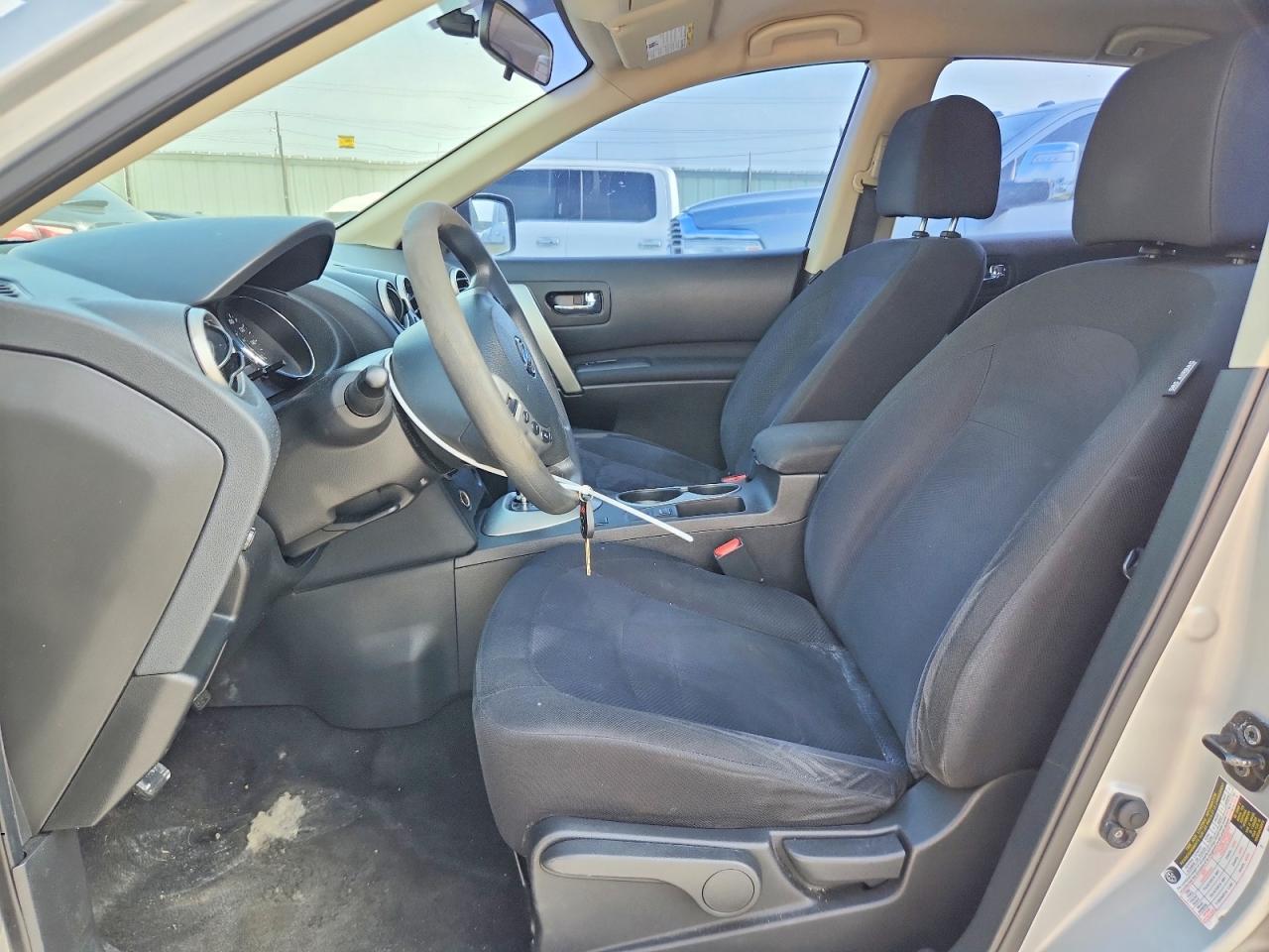 2015 Nissan Rogue Select S - Image 7