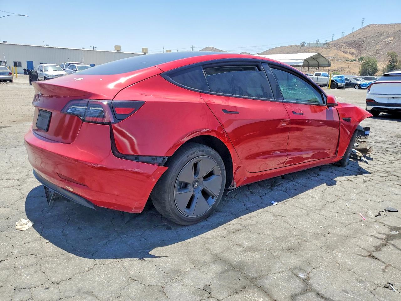 2022 Tesla Model 3 - Image 3