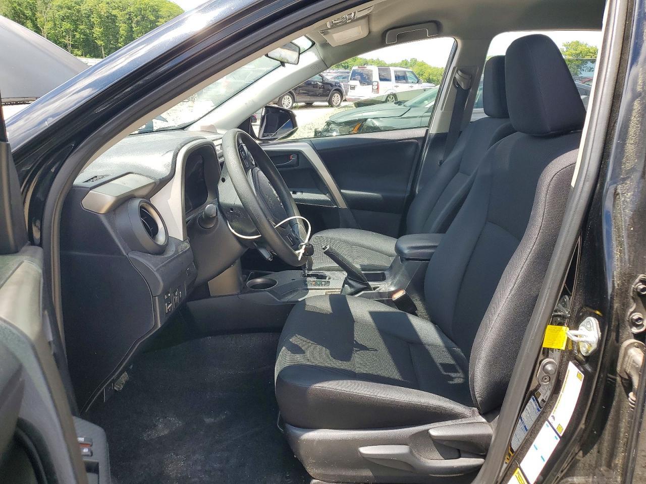 2014 Toyota Rav4 Le - Image 7