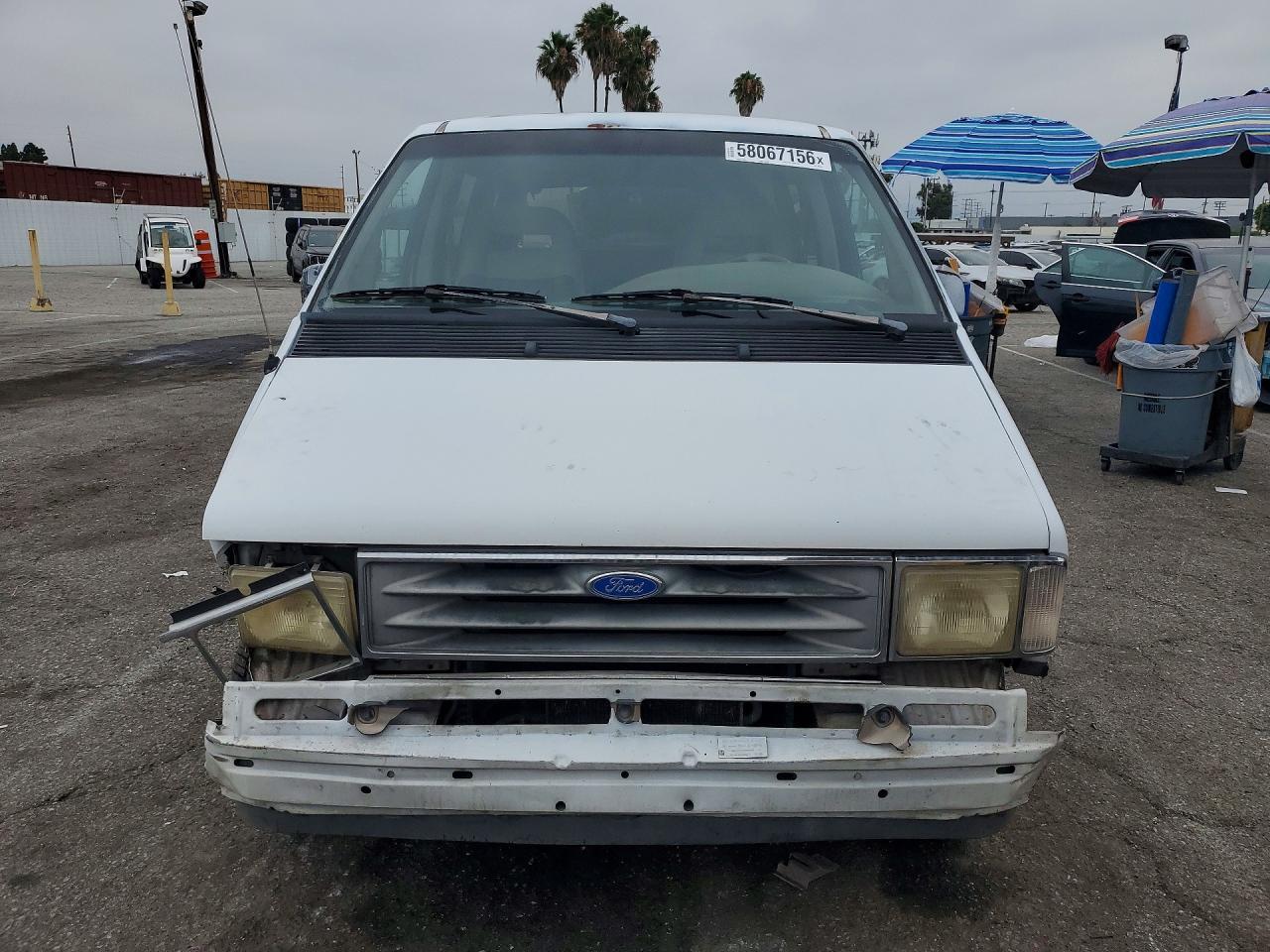 1993 Ford Aerostar - Фото 5