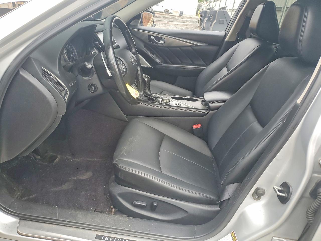 2017 Infiniti Q50 2.0T Premium - Image 7