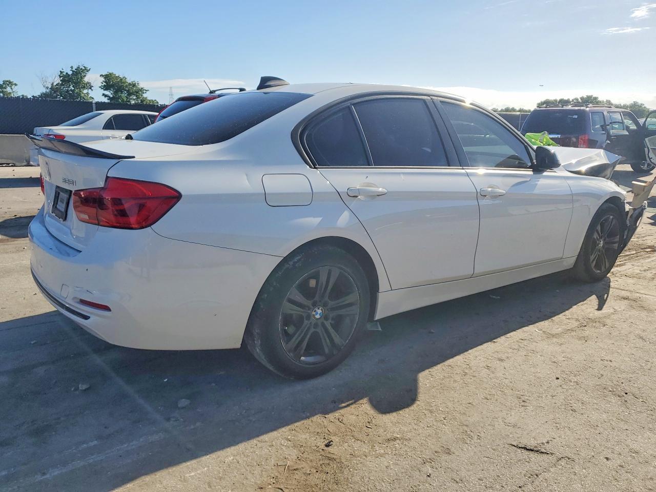 2016 BMW 328 I Sulev - Фото 3