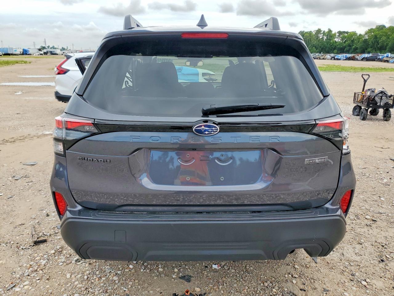 2026 Subaru Forester Premium - Фото 6