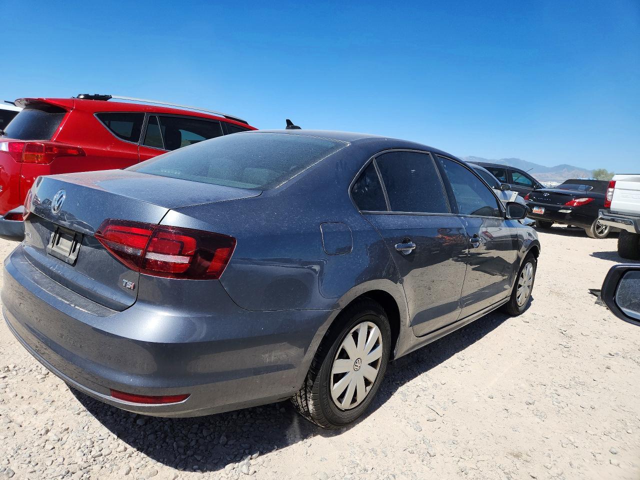 2016 Volkswagen Jetta S - Фото 3