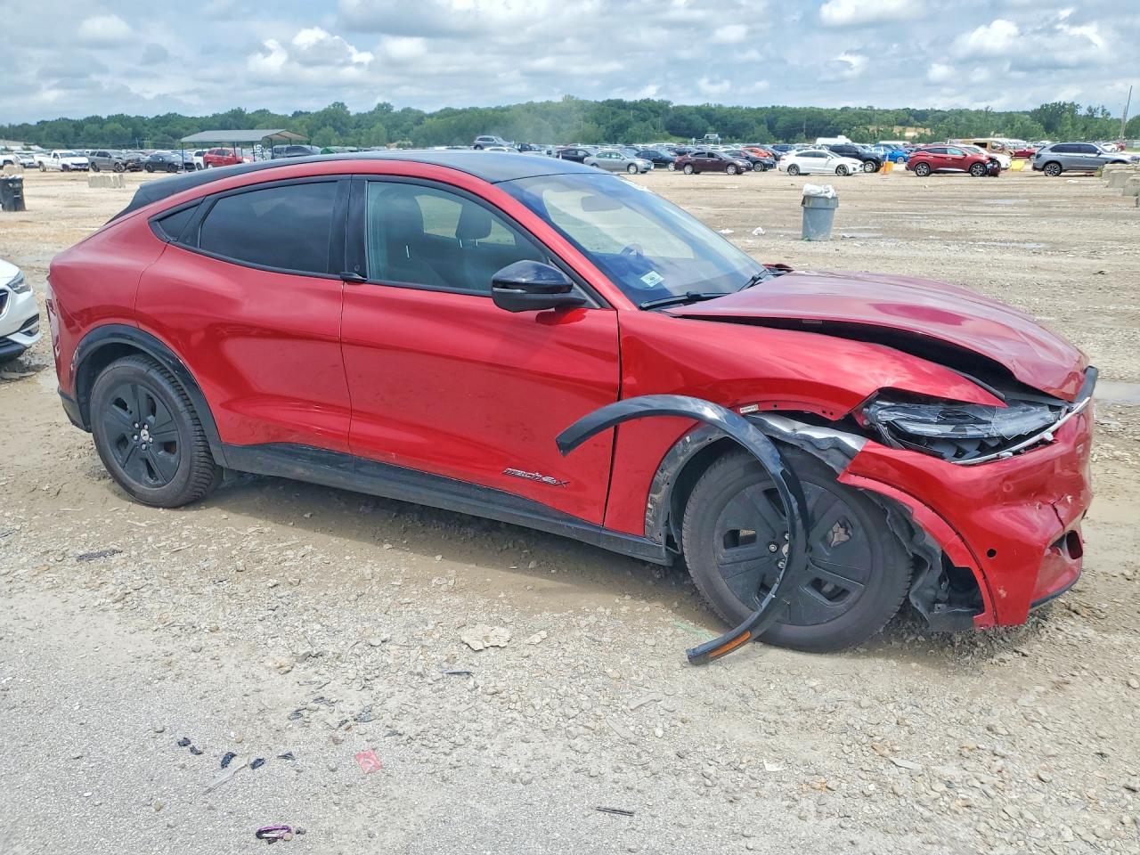 2023 Ford Mustang Mach-E California Route 1 - Image 4