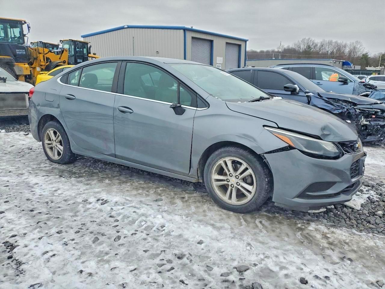 2018 Chevrolet Cruze Lt - Image 4