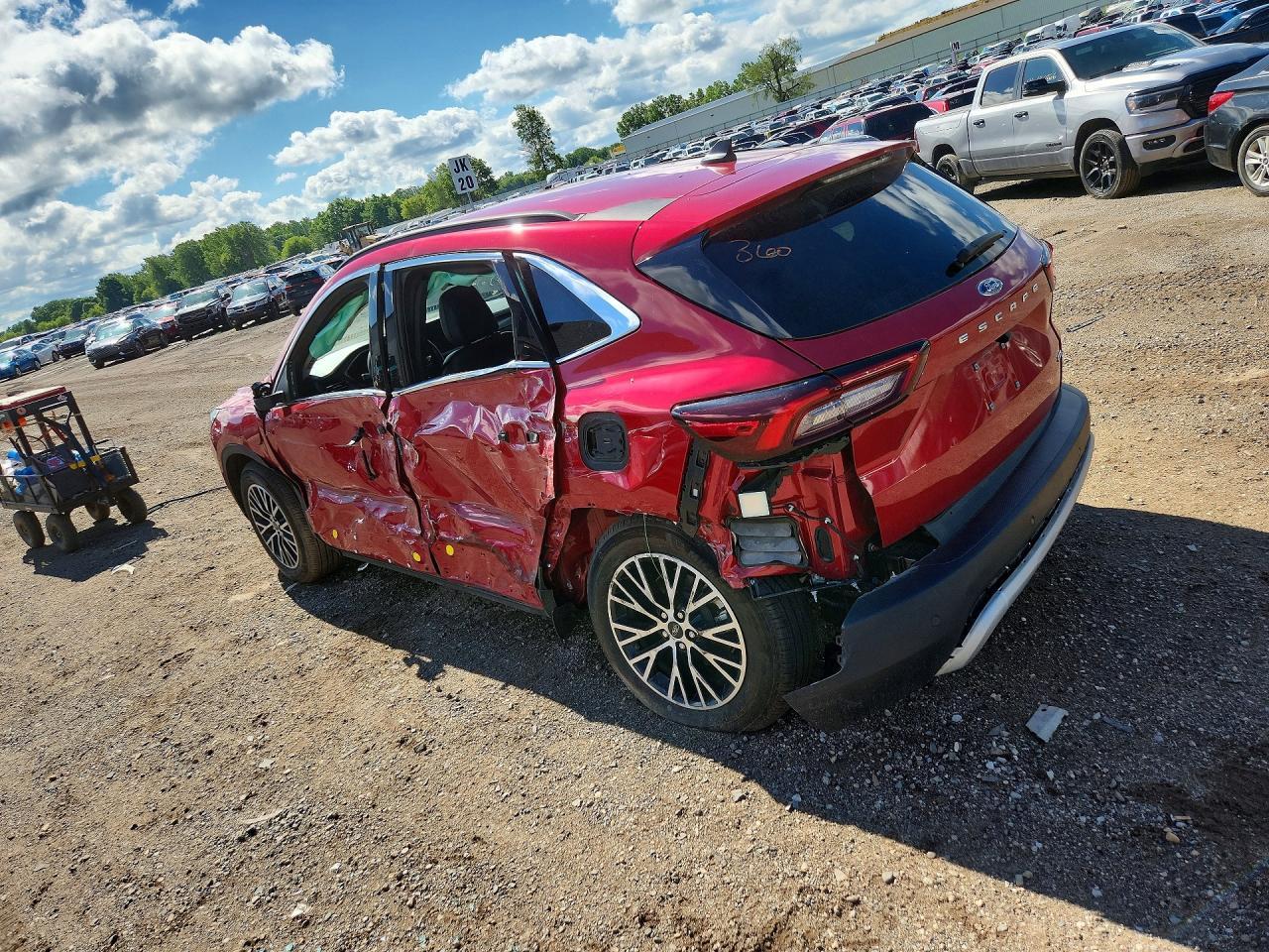 2025 Ford Escape - Image 2