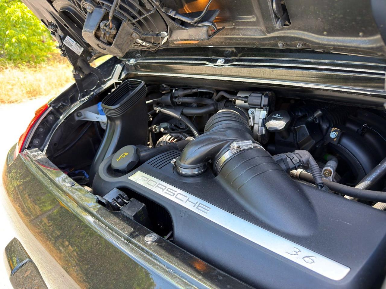2005 Porsche 911 New Generation Carrera - Image 7