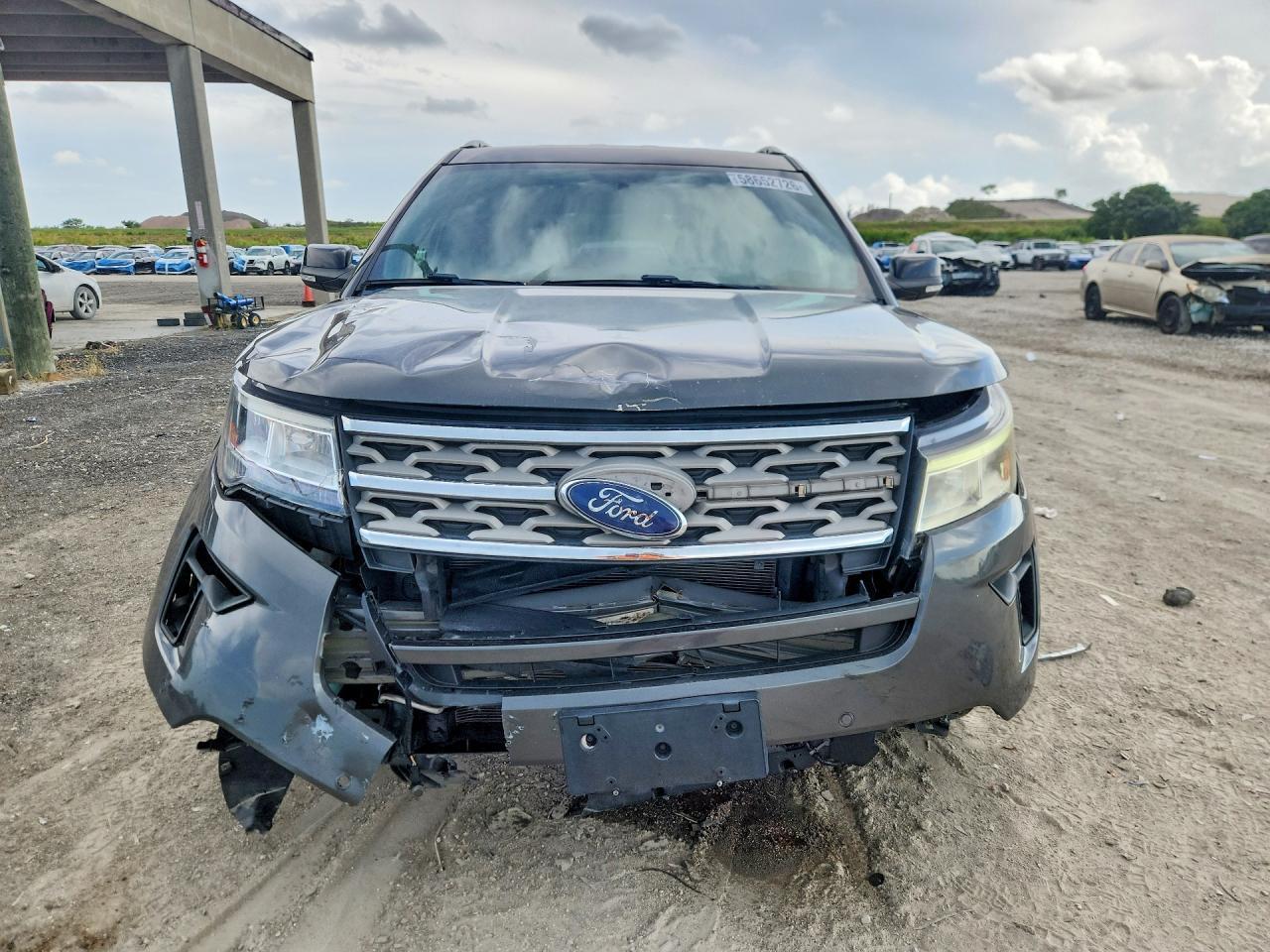 2018 Ford Explorer Xlt - Image 5